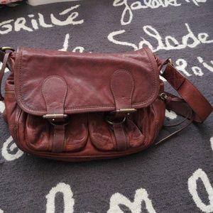 Limited edition Banana republic leather saddle bag